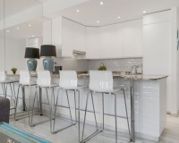 Resale - apartment - Marbella - Puerto Banús