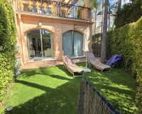 Resale - apartment - Marbella - Puerto Banús