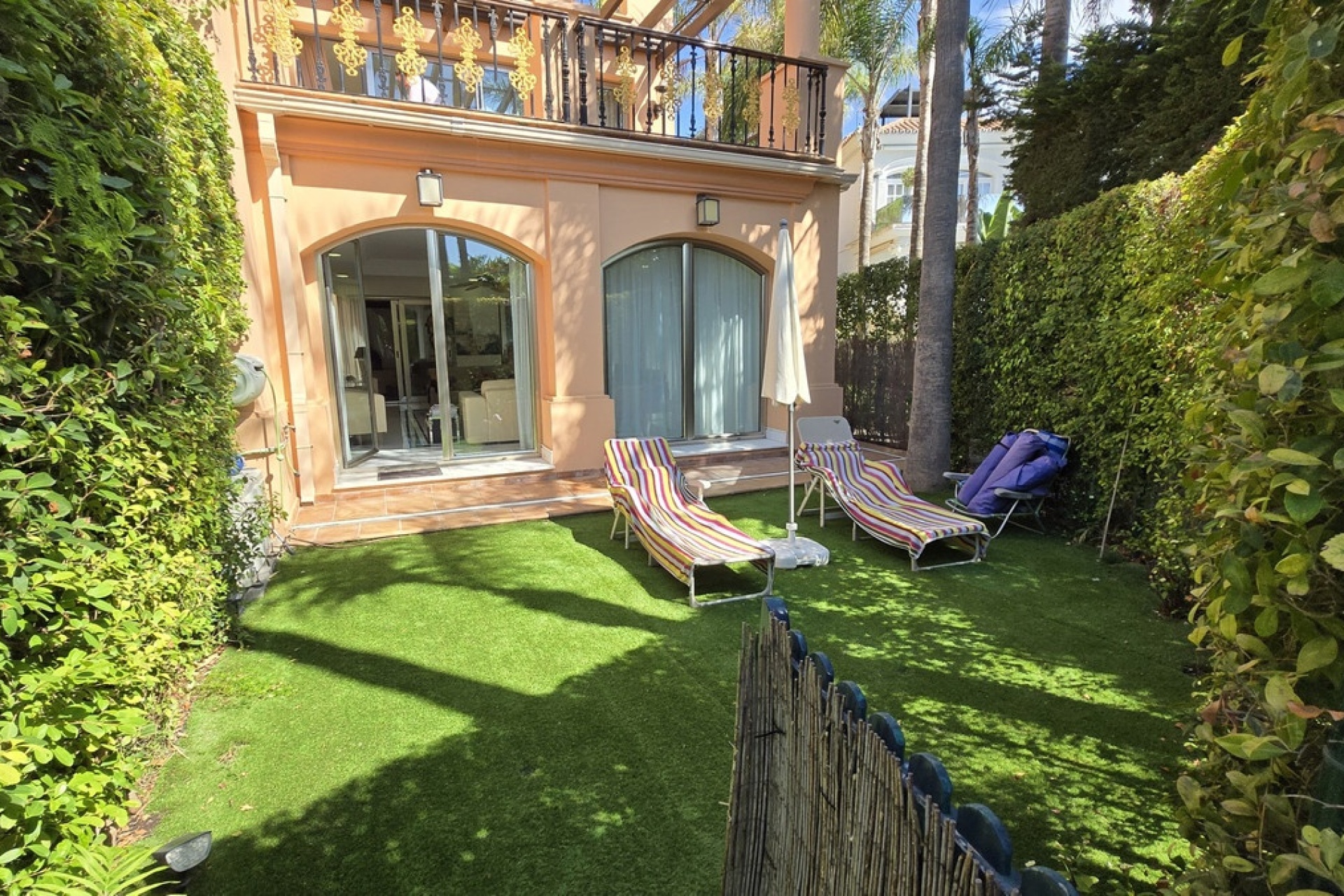Resale - apartment - Marbella - Puerto Banús