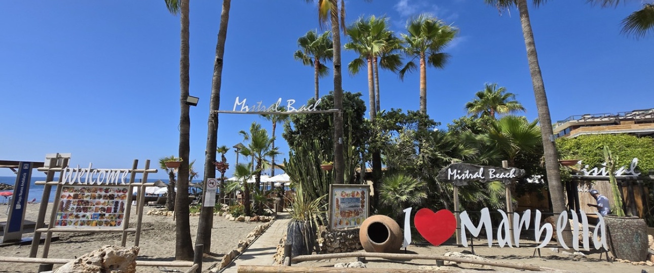 Resale - apartment - Marbella - Puerto Banús