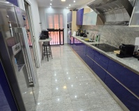 Resale - apartment - Marbella - Puerto Banús