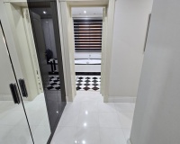 Resale - apartment - Marbella - Puerto Banús