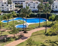 Resale - apartment - Marbella - Puerto Banús