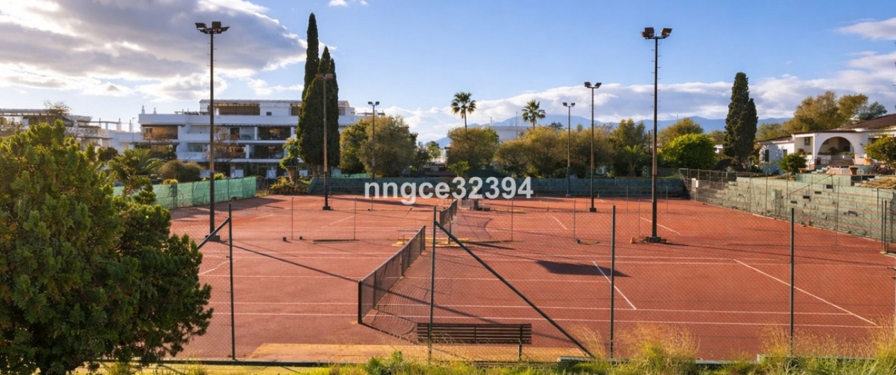 Resale - apartment - Marbella - Puerto Banús