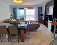 Resale - apartment - Marbella - Puerto Banús
