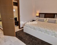Resale - apartment - Marbella - Puerto Banús