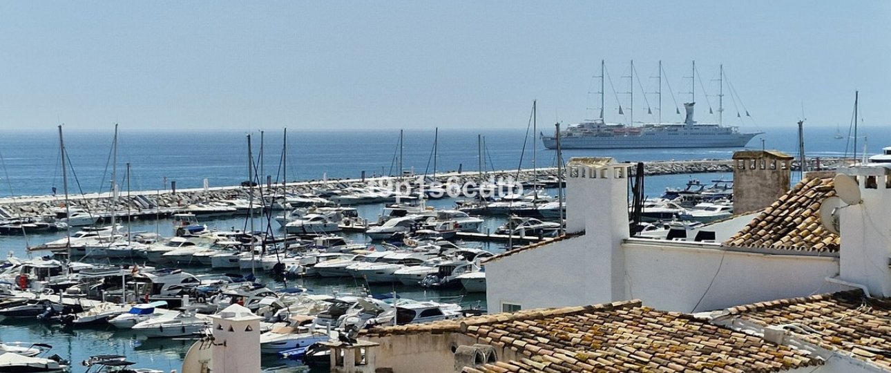 Resale - apartment - Marbella - Puerto Banús
