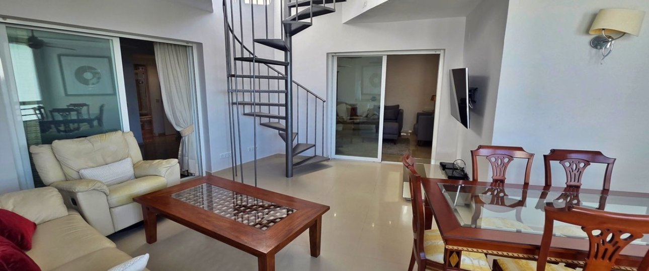Resale - apartment - Marbella - Puerto Banús