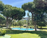 Resale - apartment - Marbella - Puerto Banús