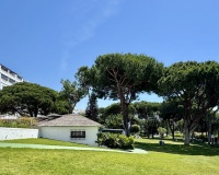 Resale - apartment - Marbella - Puerto Banús