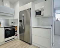 Resale - apartment - Marbella - Puerto Banús