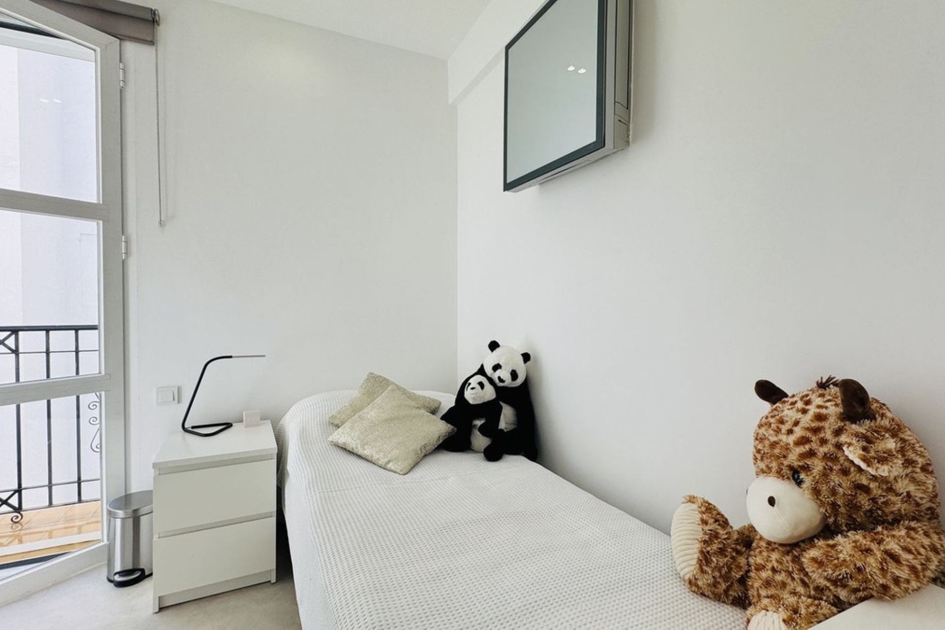 Resale - apartment - Marbella - Puerto Banús