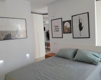 Resale - apartment - Marbella - Puerto Banús