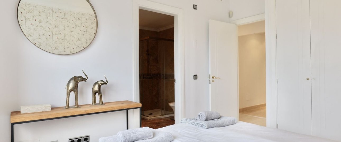 Resale - apartment - Marbella - Puerto Banús