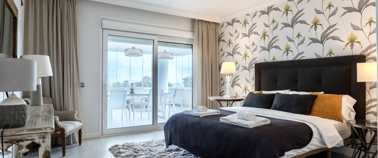 Resale - apartment - Marbella - Puerto Banús