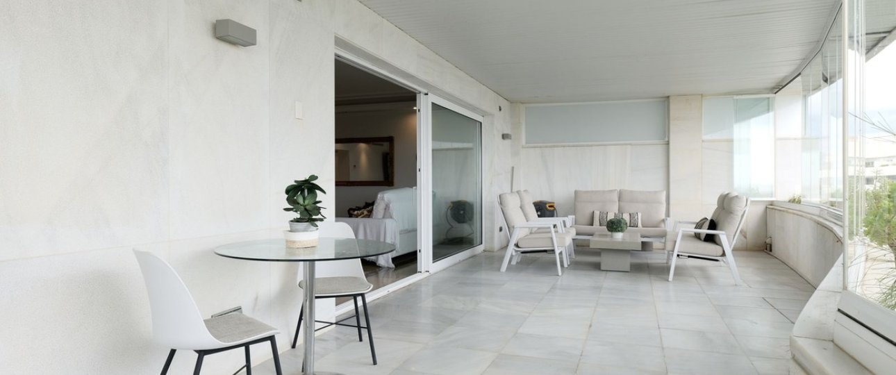 Resale - apartment - Marbella - Puerto Banús