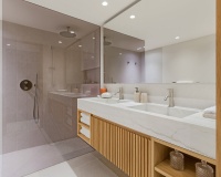 Resale - apartment - Marbella - Puerto Banús