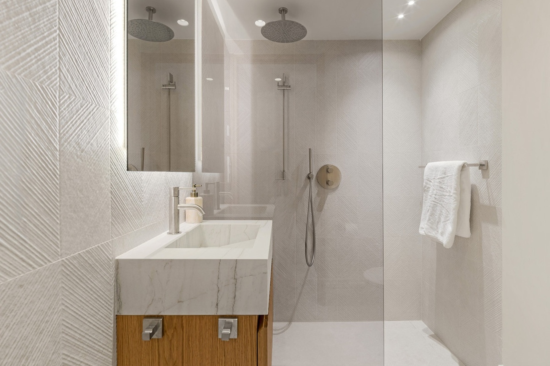 Resale - apartment - Marbella - Puerto Banús