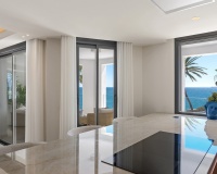Resale - apartment - Marbella - Puerto Banús