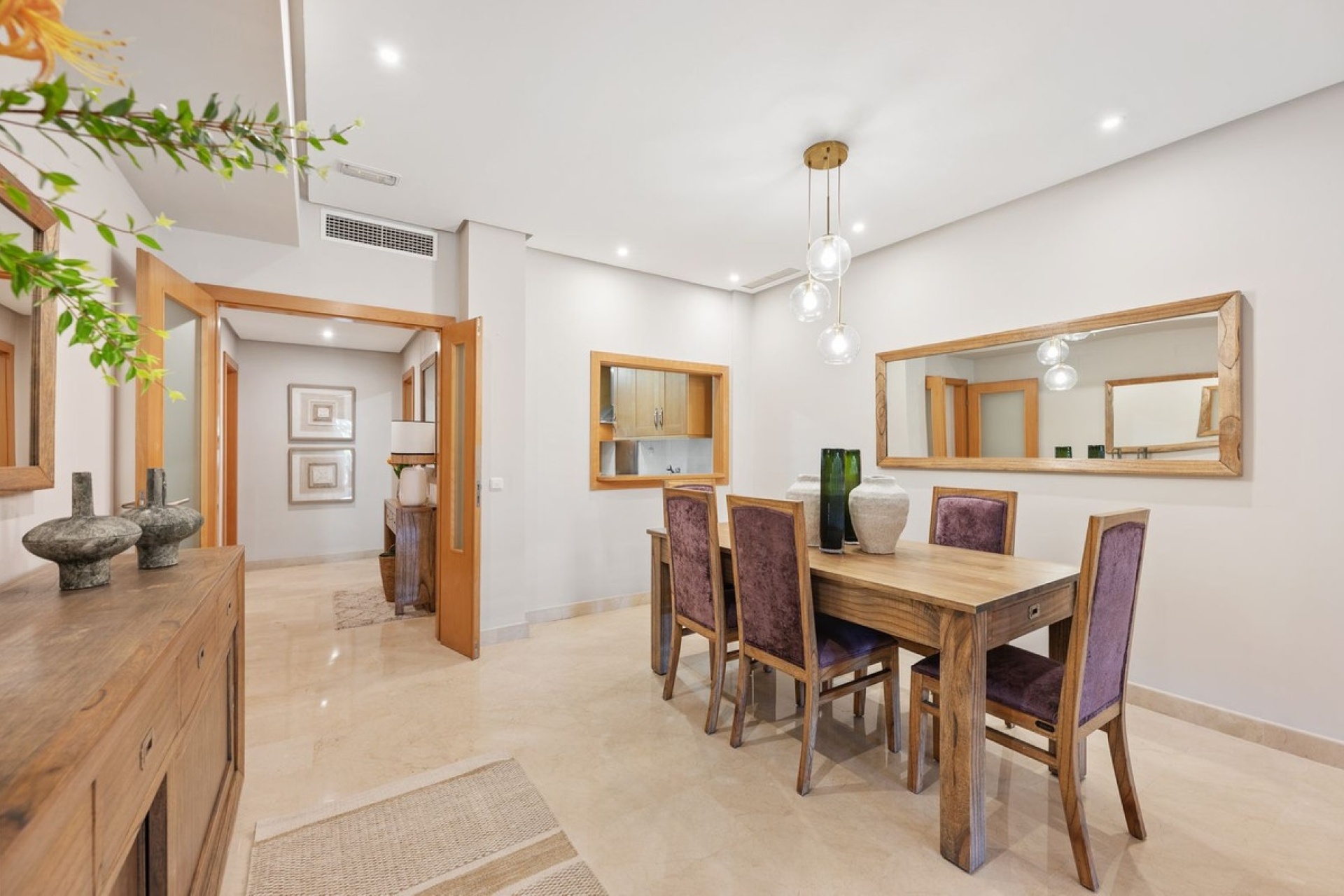 Resale - apartment - Marbella - Puerto Banús