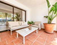 Resale - apartment - Marbella - Puerto Banús