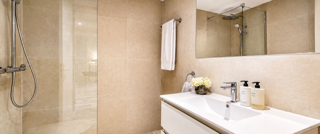 Resale - apartment - Marbella - Puerto Banús