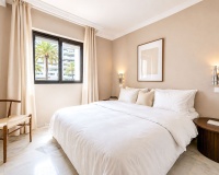 Resale - apartment - Marbella - Puerto Banús