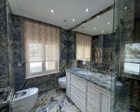 Resale - apartment - Marbella - Puerto Banús
