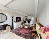 Resale - apartment - Marbella - Puerto Banús