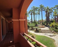 Resale - apartment - Marbella - Puerto Banús