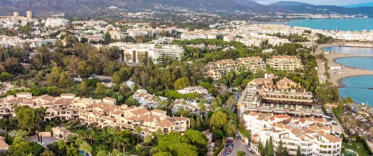 Resale - apartment - Marbella - Puerto Banús