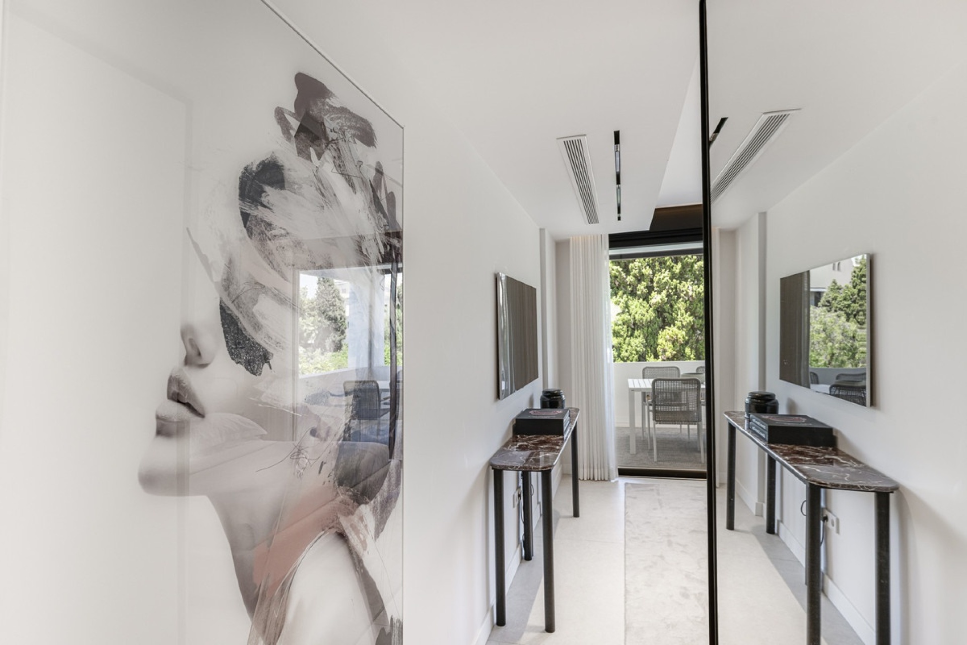 Resale - apartment - Marbella - Puerto Banús