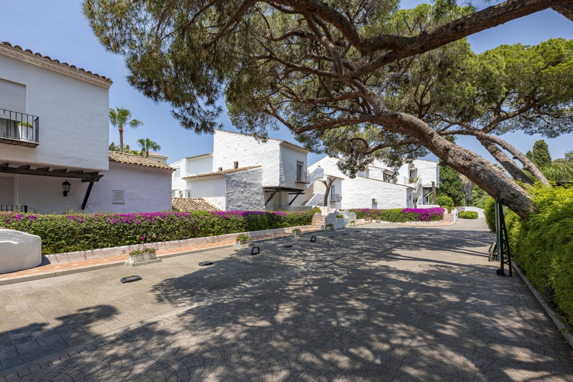 Resale - apartment - Marbella - Puerto Banús