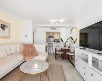 Resale - apartment - Marbella - Puerto Banús