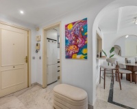 Resale - apartment - Marbella - Puerto Banús