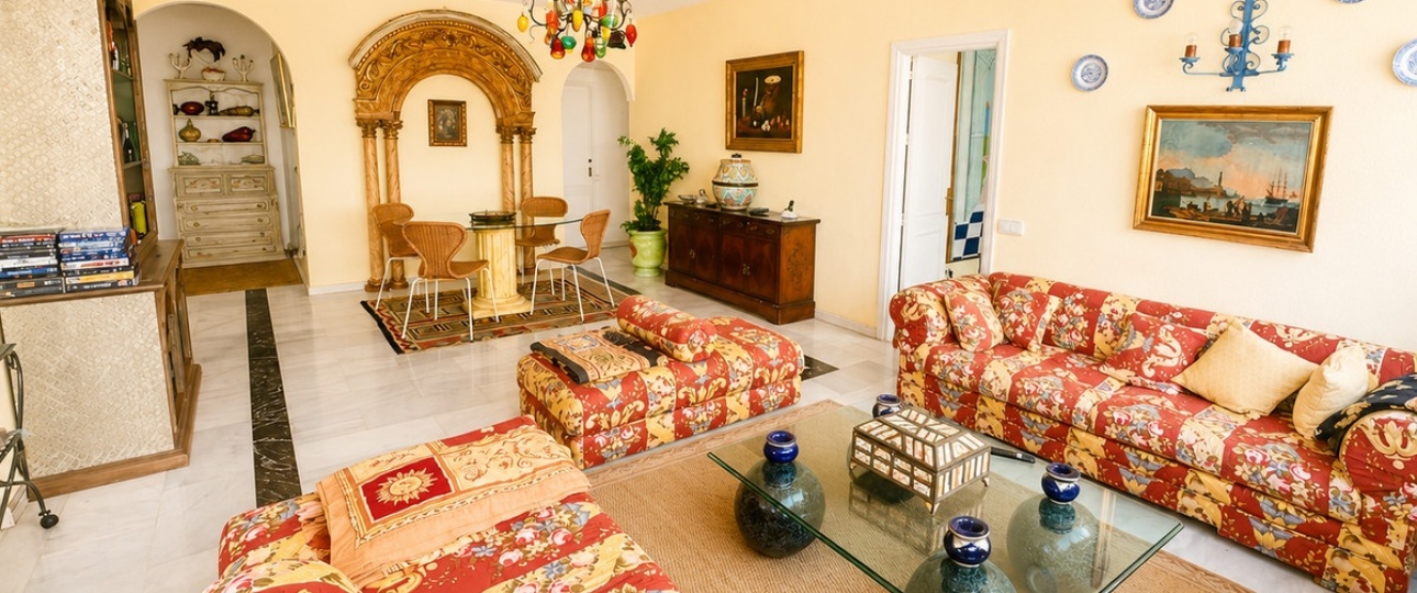 Resale - apartment - Marbella - Puerto Banús