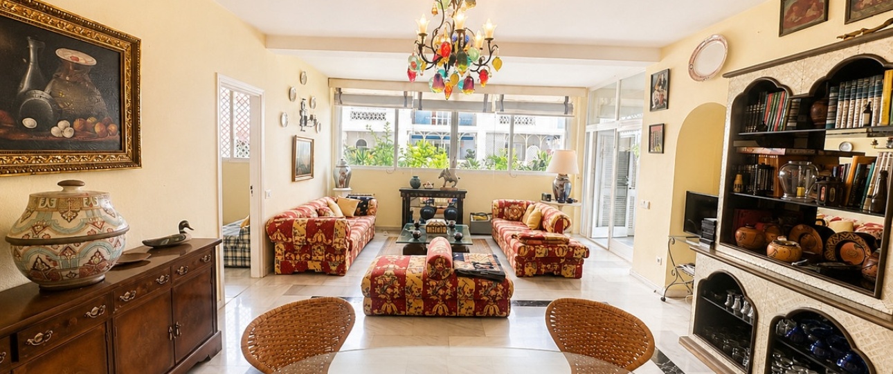 Resale - apartment - Marbella - Puerto Banús