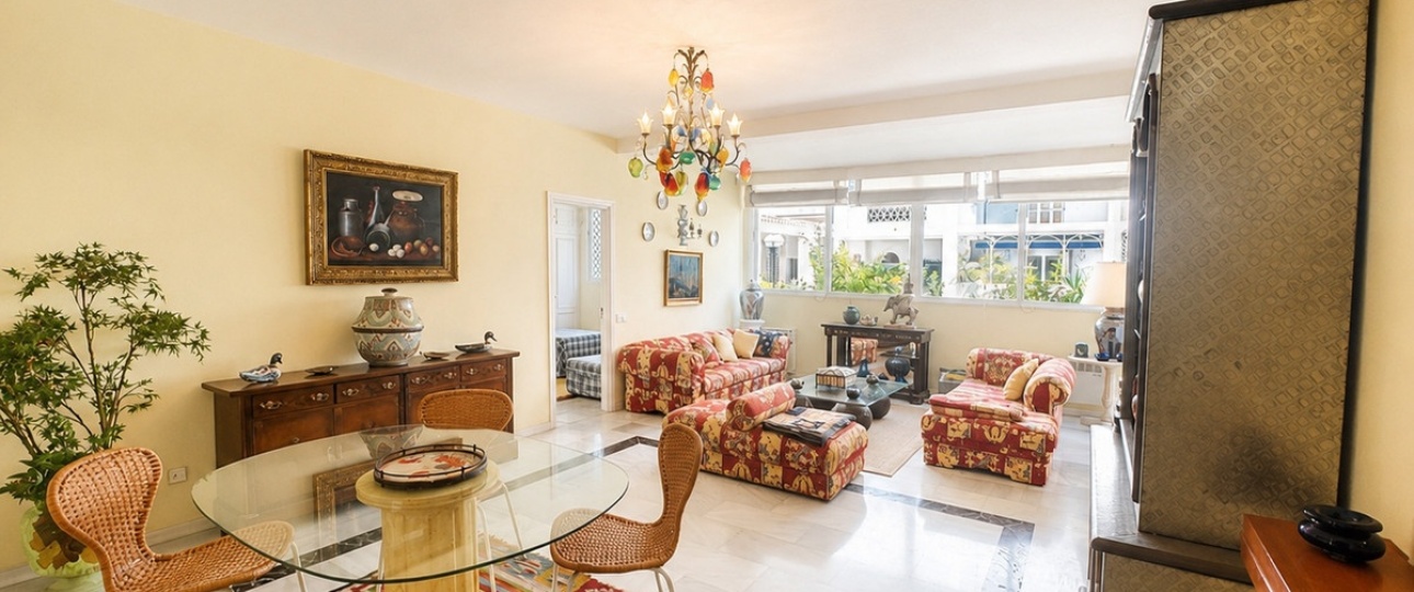 Resale - apartment - Marbella - Puerto Banús