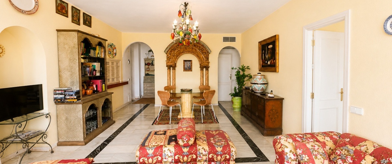 Resale - apartment - Marbella - Puerto Banús