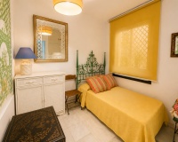 Resale - apartment - Marbella - Puerto Banús