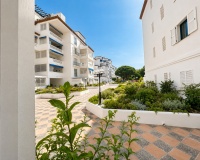 Resale - apartment - Marbella - Puerto Banús