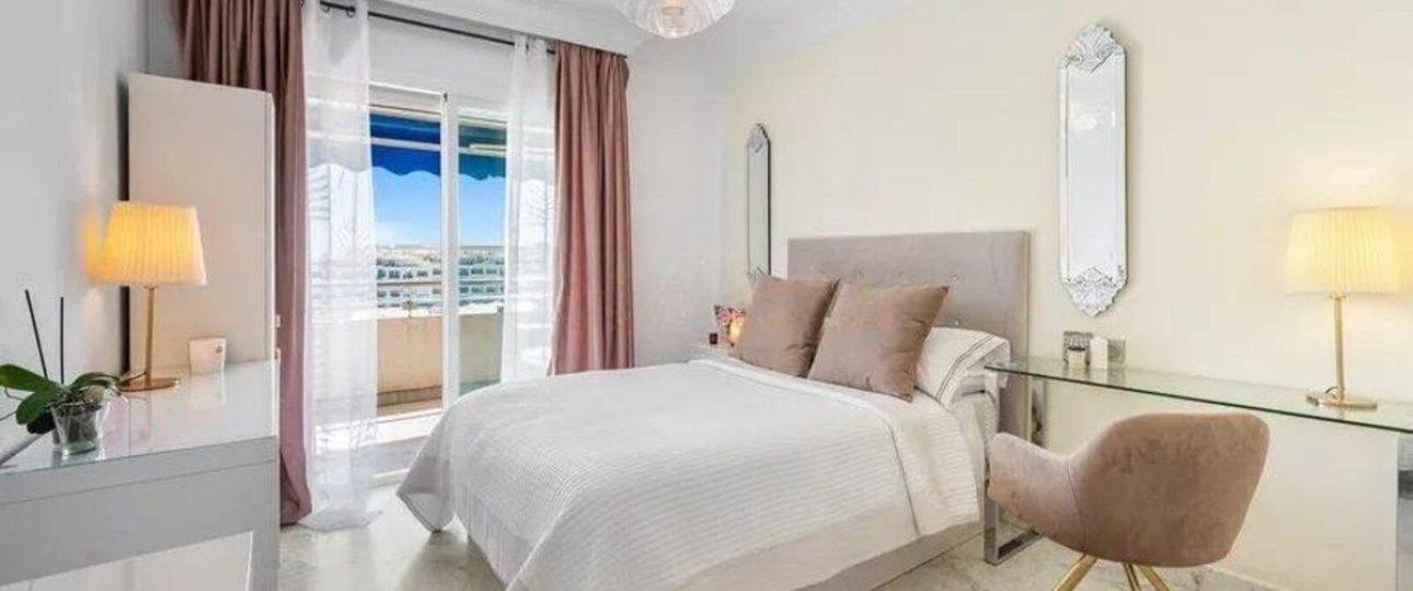 Resale - apartment - Marbella - Puerto Banús
