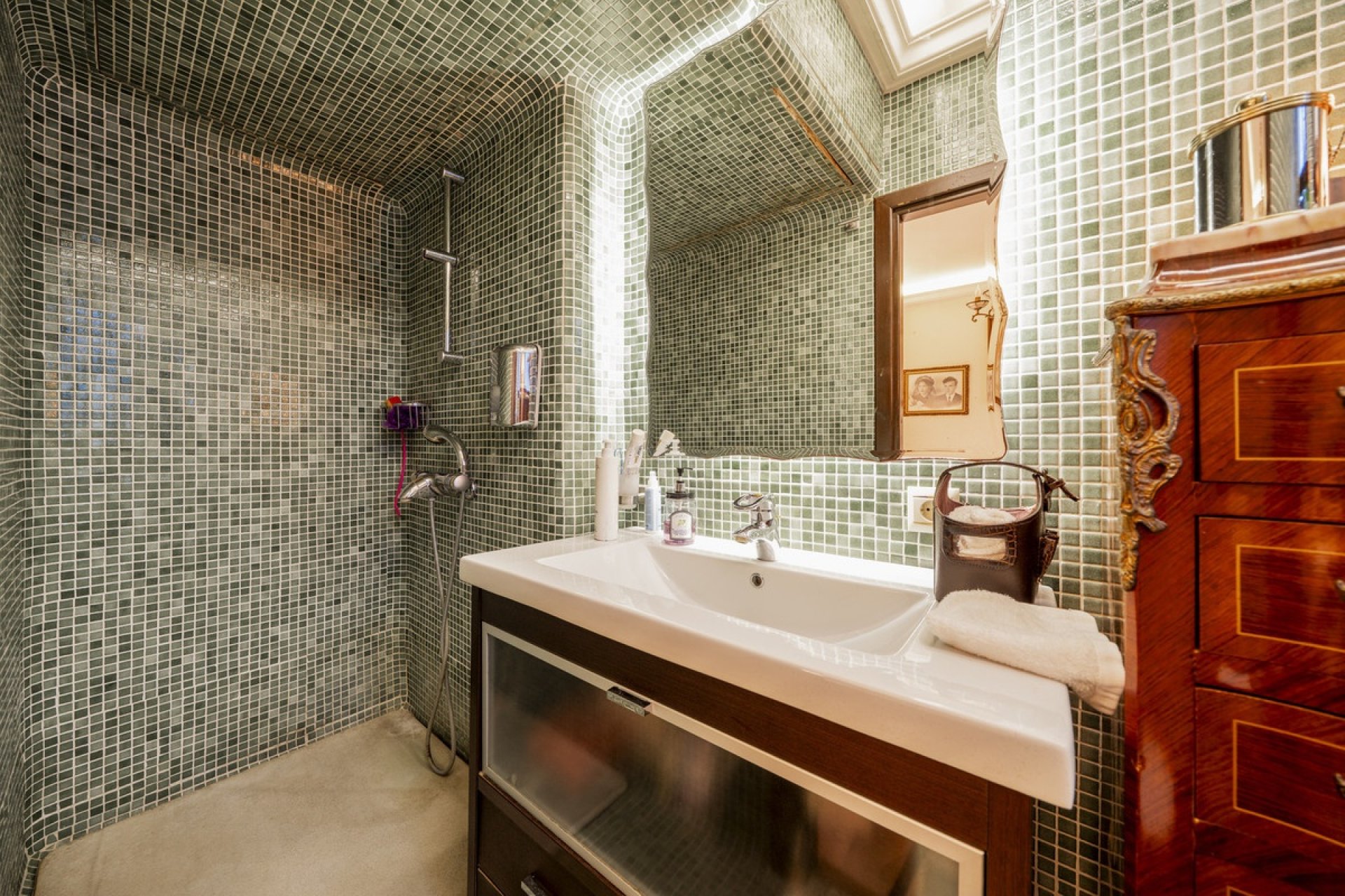 Resale - apartment - Marbella - Puerto Banús
