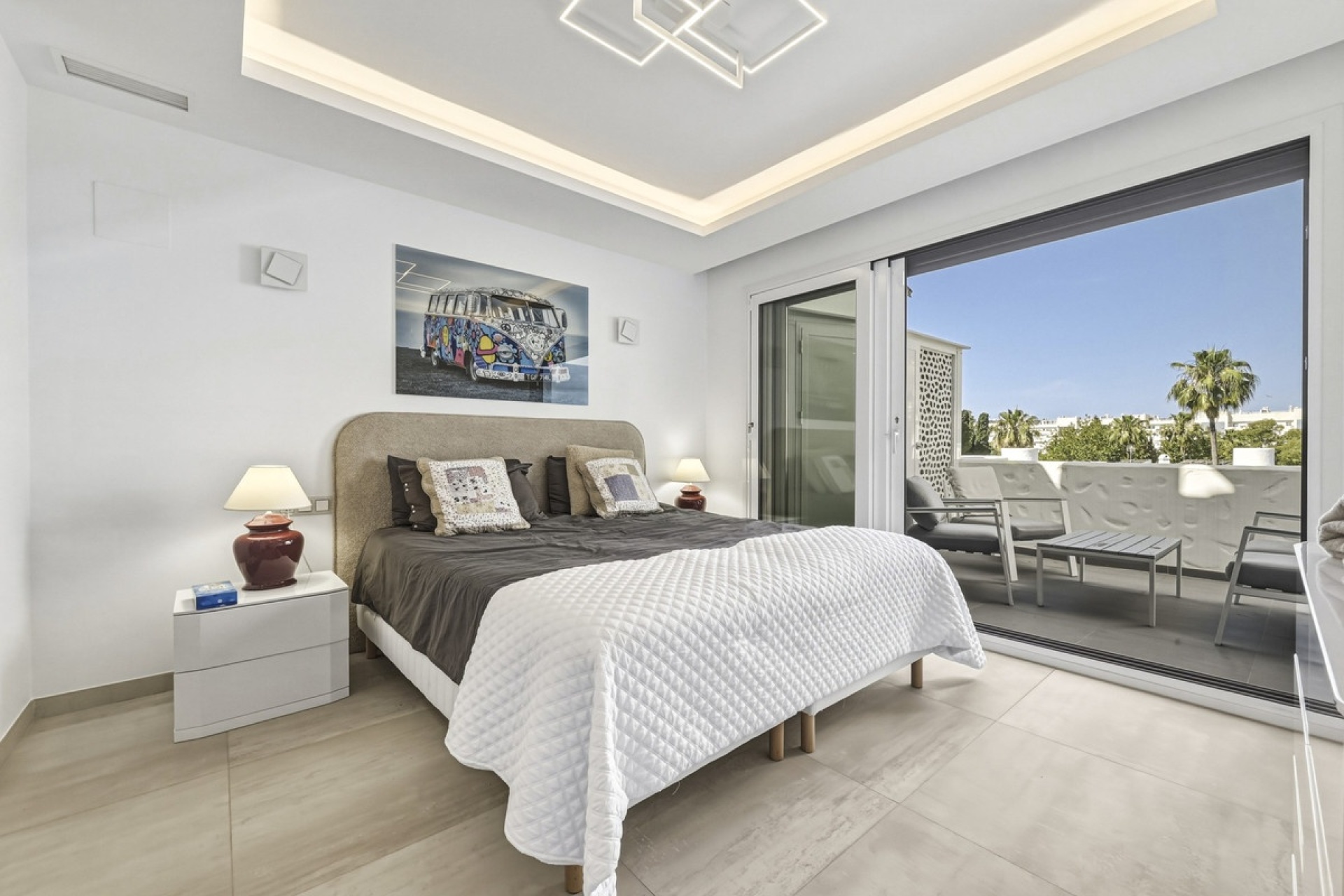 Resale - apartment - Marbella - Puerto Banús