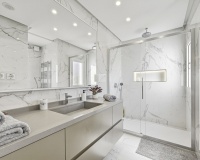 Resale - apartment - Marbella - Puerto Banús