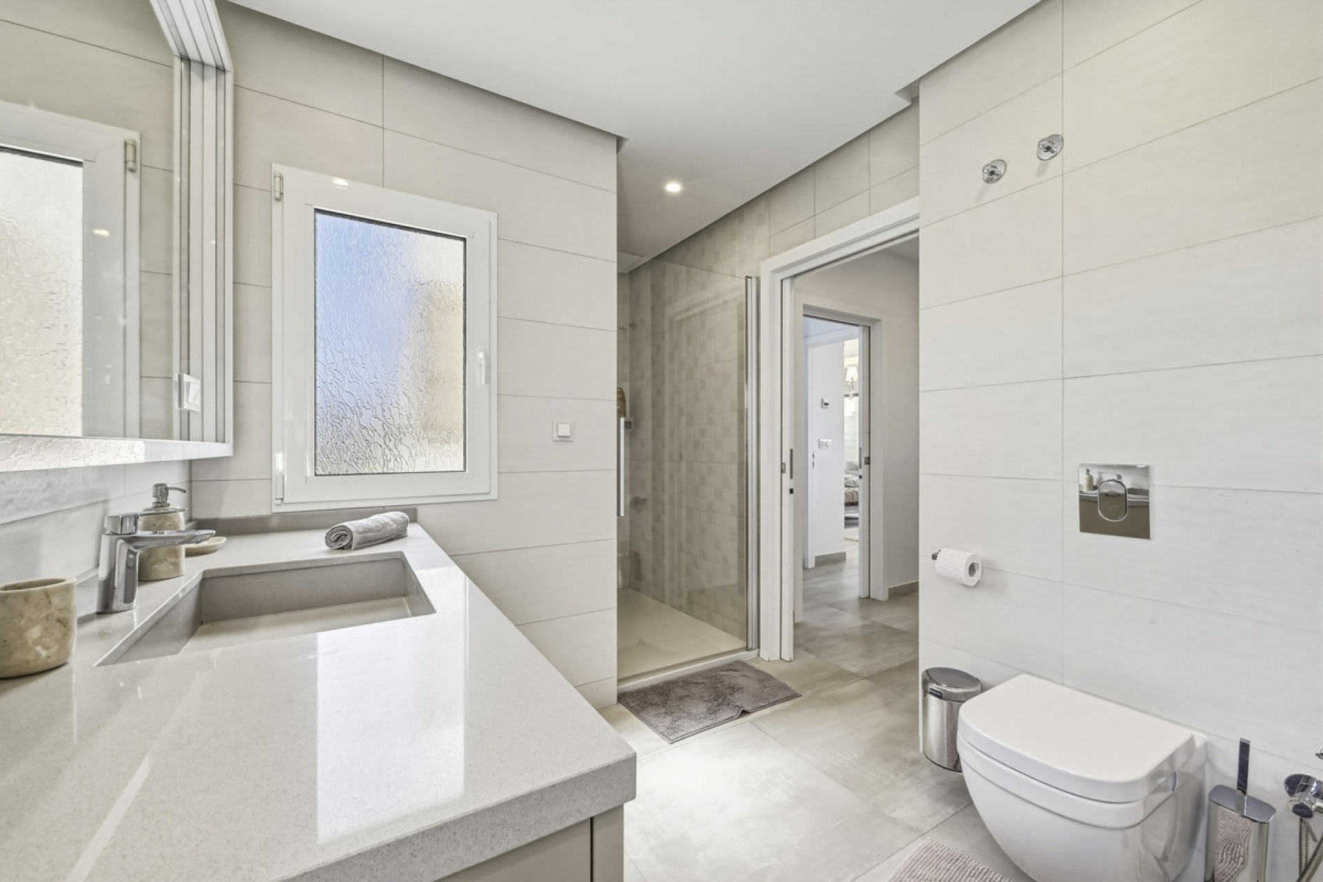 Resale - apartment - Marbella - Puerto Banús