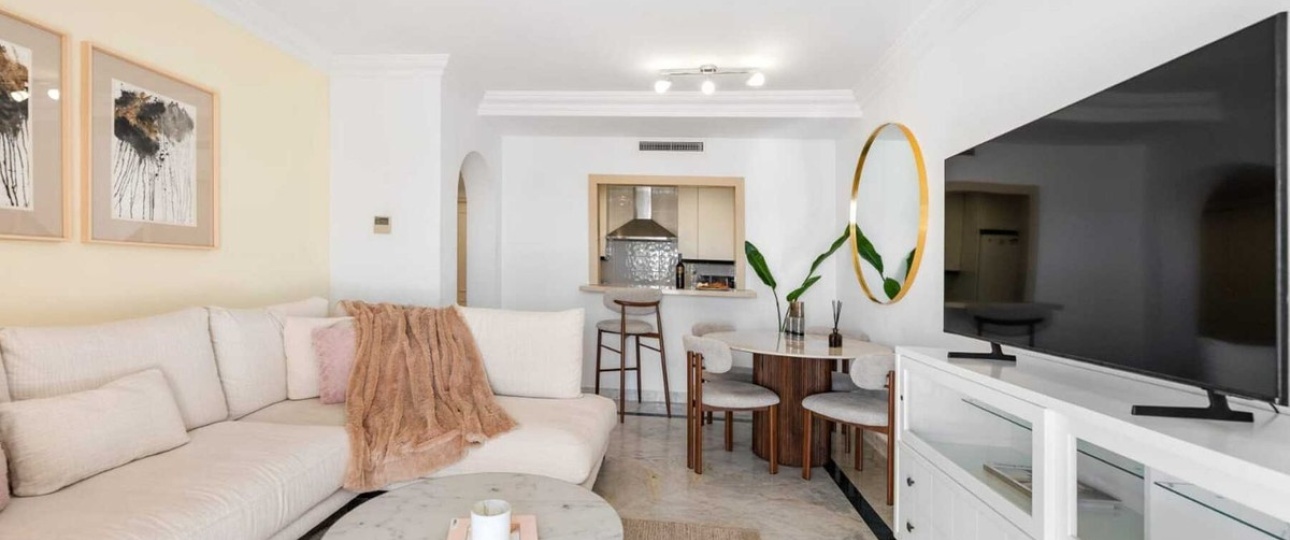Resale - apartment - Marbella - Puerto Banús