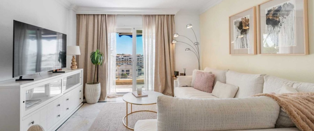 Resale - apartment - Marbella - Puerto Banús