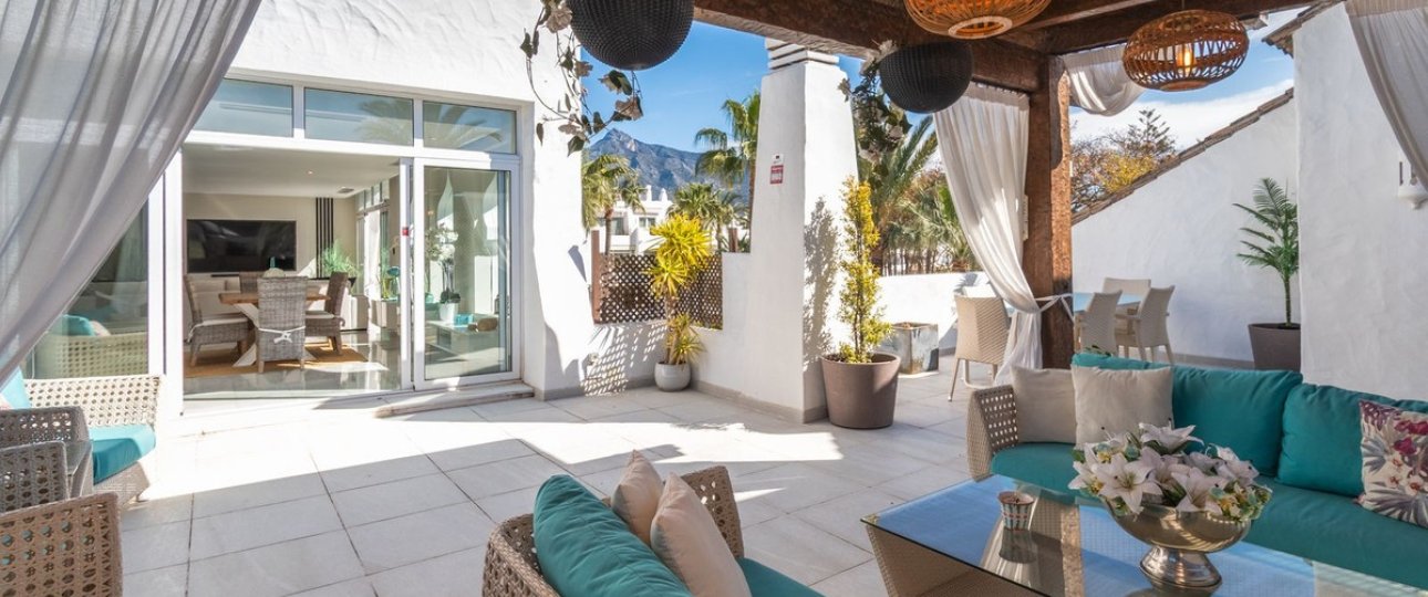 Resale - apartment - Marbella - Puerto Banús