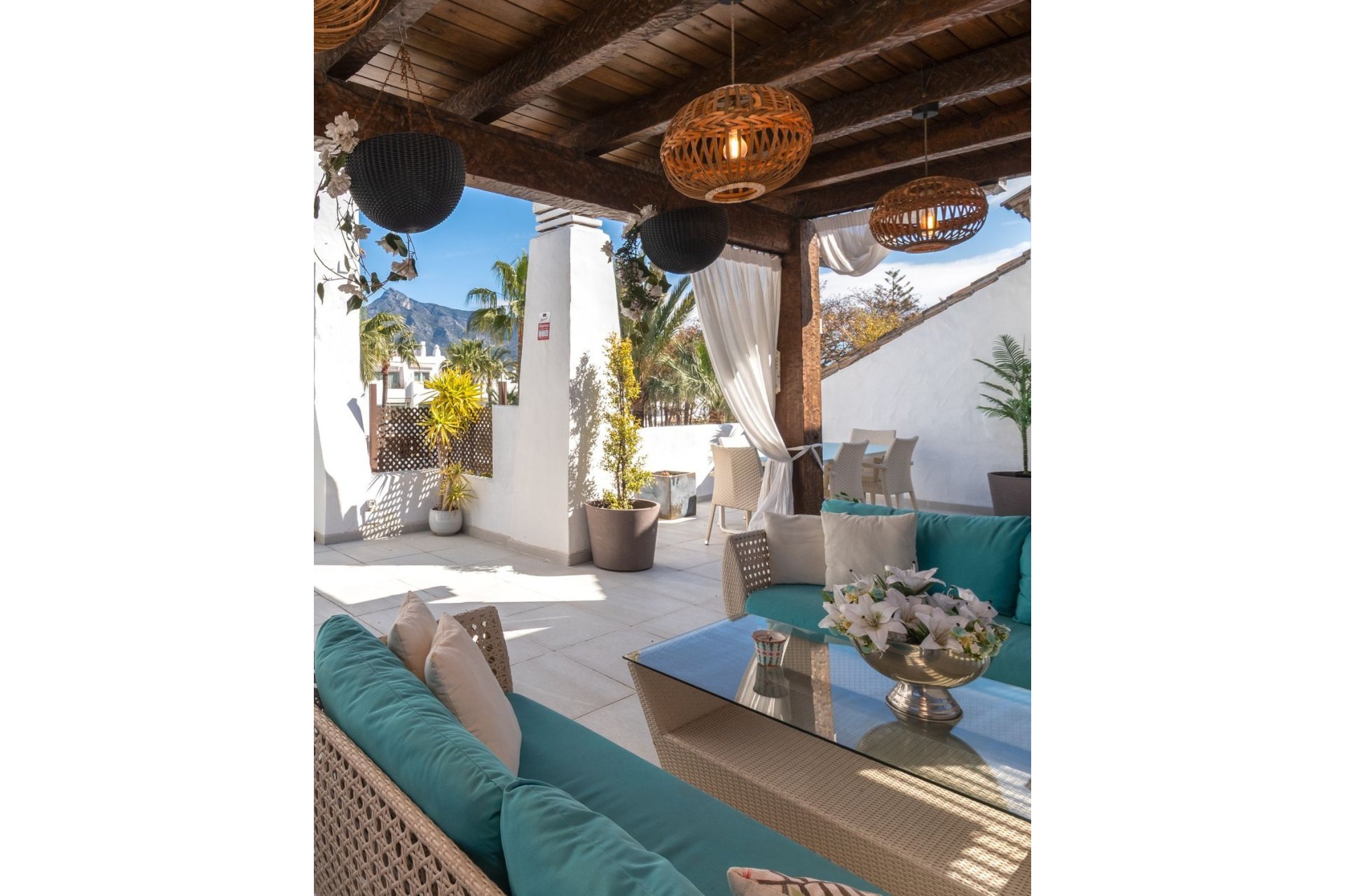 Resale - apartment - Marbella - Puerto Banús